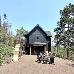 Bigfoot's Bunkhouse