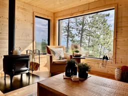 Bigfoot's Bunkhouse - Image 2