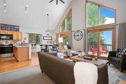 Hovland Cabin On Lake Superior - Image 5