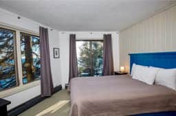 Stoney Point Escape at Gull Harbor - Image 5