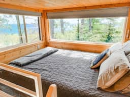 Tettegouche Tiny House - Image 4