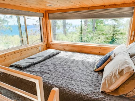 Tettegouche Tiny House - Image 4